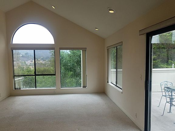 3rd image of 93 Eucalyptus Knoll St