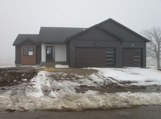 846 Walnut Ave SE, Kimball, MN 55353
