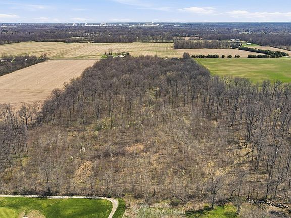 5th image of 2670 S Wapak Rd