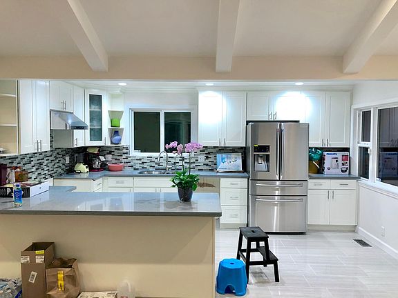 5th image of 1105 Starbird Cir