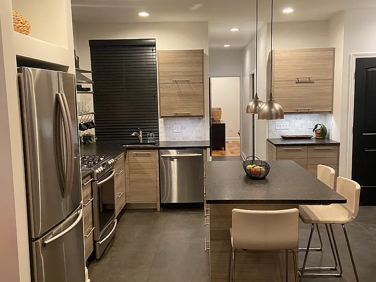 409 Eloise St — Photo 6