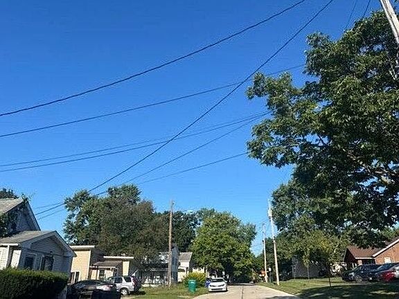 5th image of 231 W Harris Ave