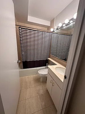 Rented by Compass | media 7