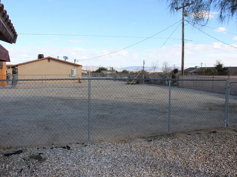 74036 Pinon Dr — Photo 21