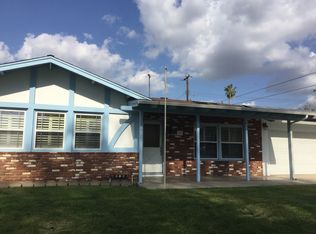 701 Nottingham Dr, Redlands, CA 92373