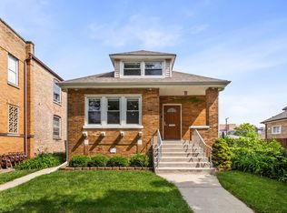 5654 W Cornelia Ave, Chicago, IL 60634