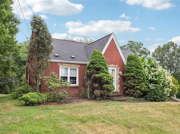 117 Linden St, Beaver Falls, PA 15010