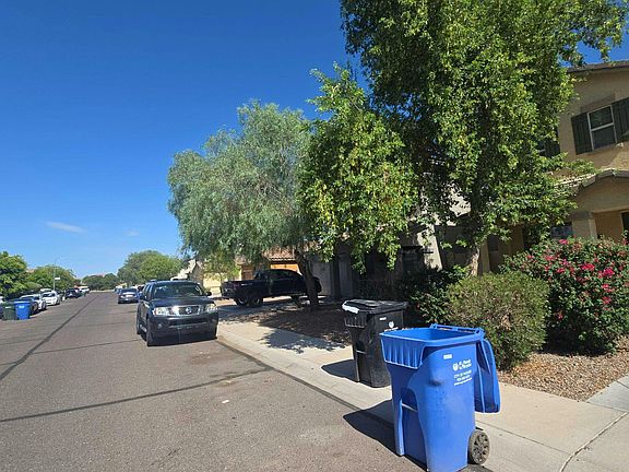 2nd image of 7214 W Wood St