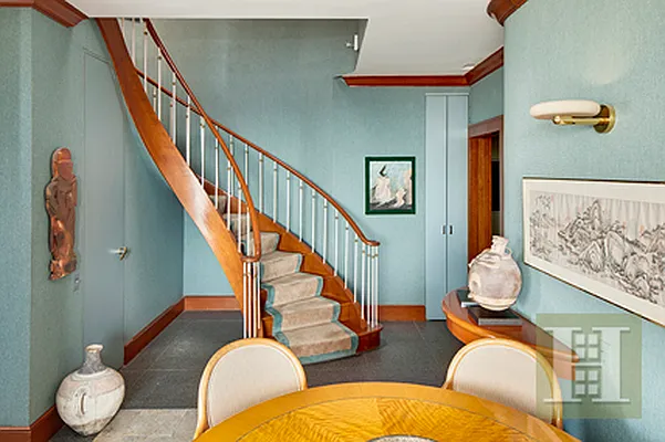 Sold by Halstead Real Estate | media 20