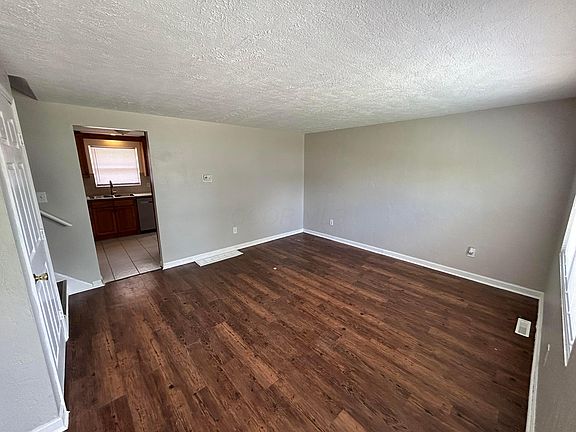 5th image of 3474 Cadell Rd