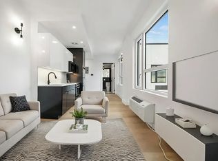 1042 President St #8H, Brooklyn, NY 11225