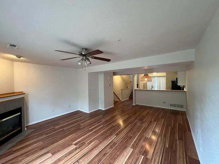 4953 Noble Park Pl — Photo 6