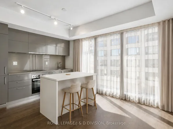188 Cumberland St, Toronto, ON