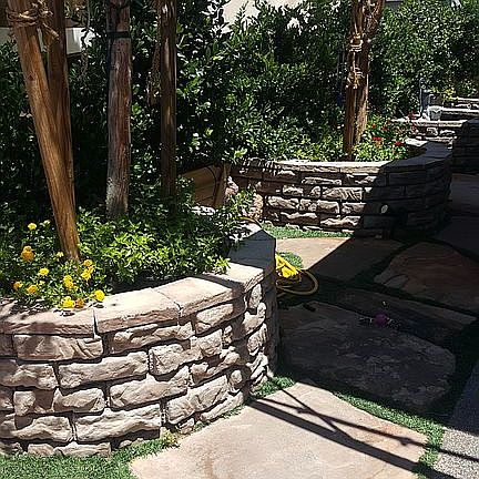 4th image of 849 Oriole Way