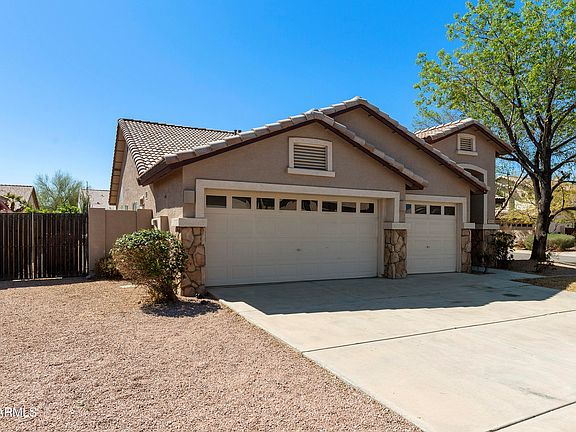 3rd image of 8455 W SHAW BUTTE Drive