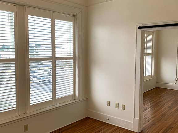 3rd image of 324 Pujo St #B