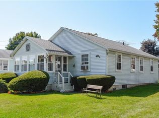 11 Breen Ave, Old Lyme, CT 06371