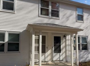 1321 S 7th St, Saint Peter, MN 56082