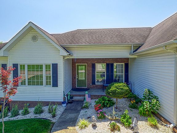 4th image of 109 Valerie Ln