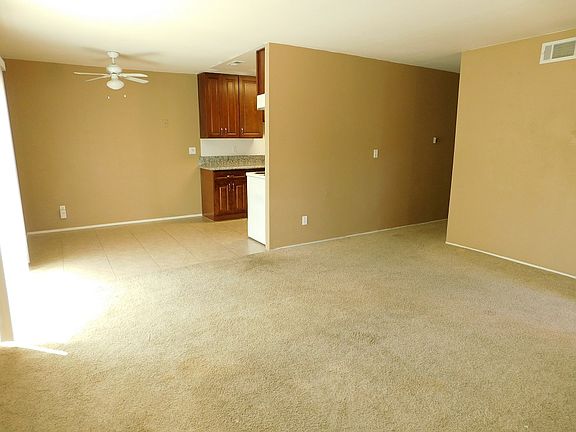 3rd image of 13776 Paseo Cardiel
