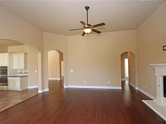 3rd image of 6205 NW 160th Ter