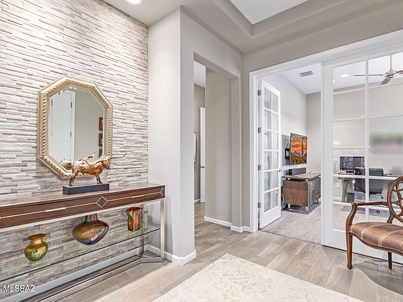 5th image of 73 E Peralta Canyon Ct