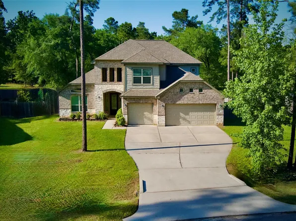 59 Beaconsfield Dr, Magnolia, TX 77355