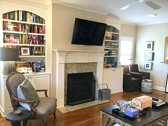 2nd image of 1036 Augusta Dr