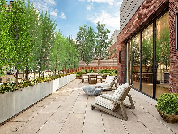 4th image of 443 Greenwich St Penthouse G