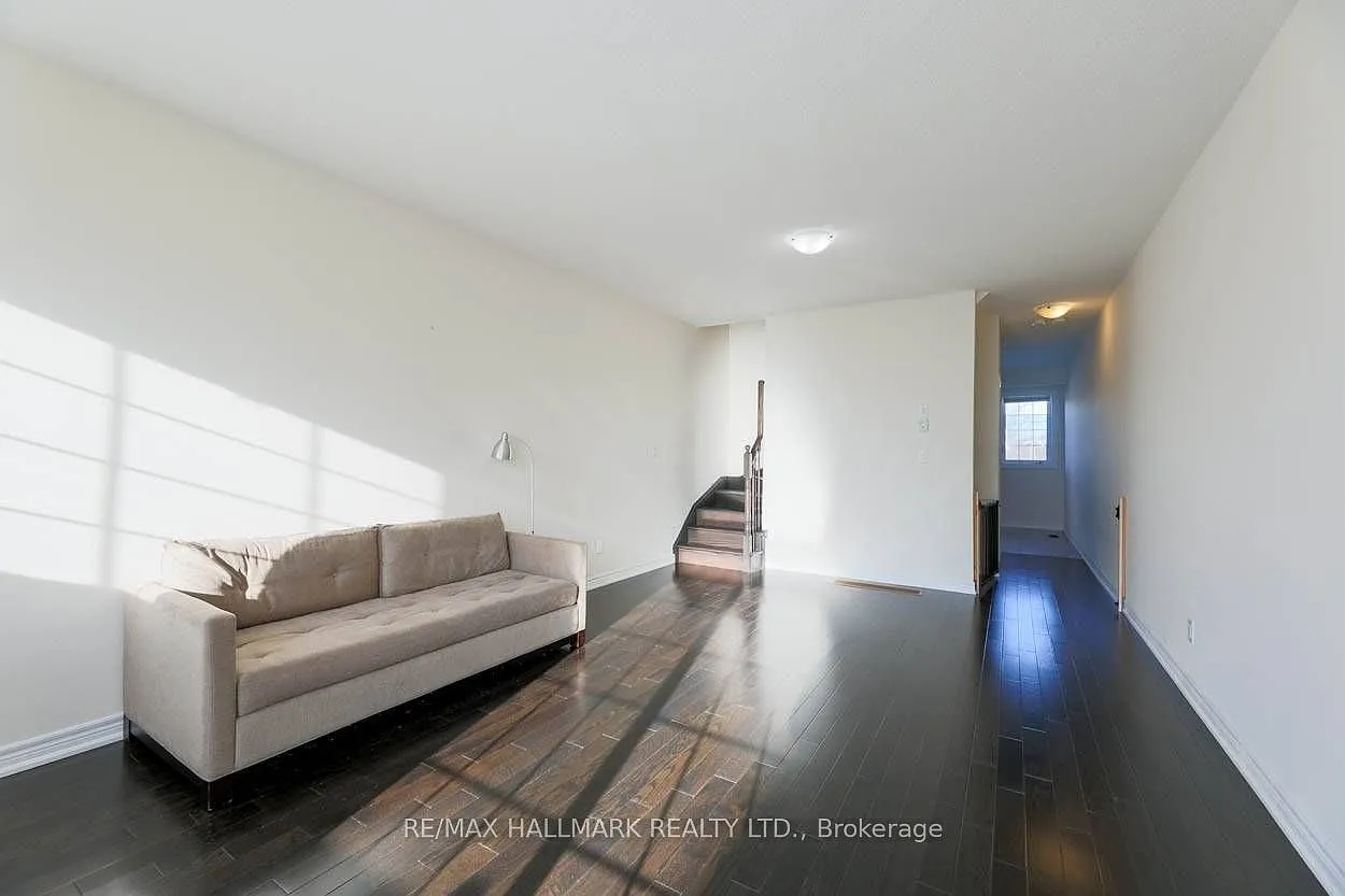 4 bed, $3,350 — Photo 3