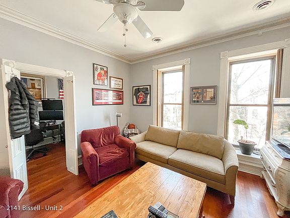 3rd image of 2141 N Bissell St #4279540
