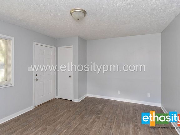 3rd image of 3824 Aloda St
