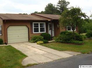 22 Attleboro Ln, Manchester Township, NJ 08759