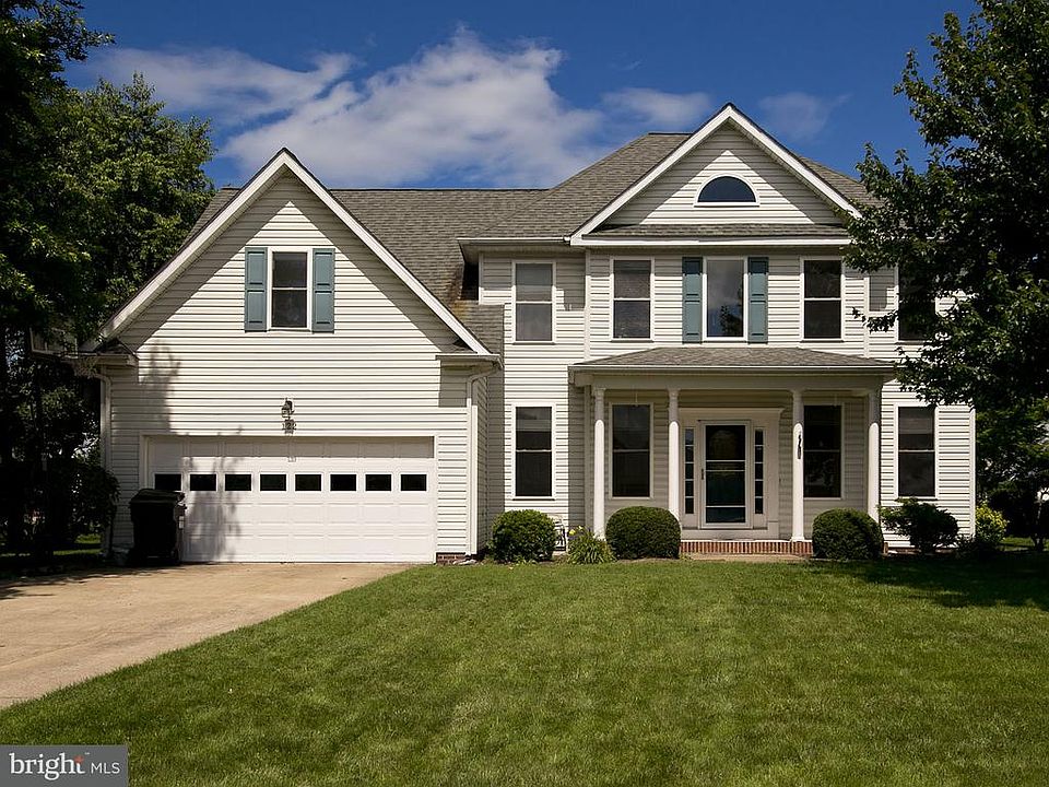 1st image of 122 Caspian Dr