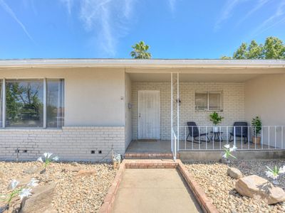 720 E Menlo Ave, Fresno, CA, 93710
