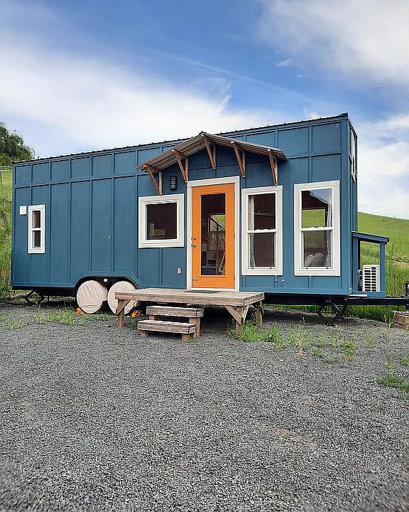 26 foot custom tiny house 