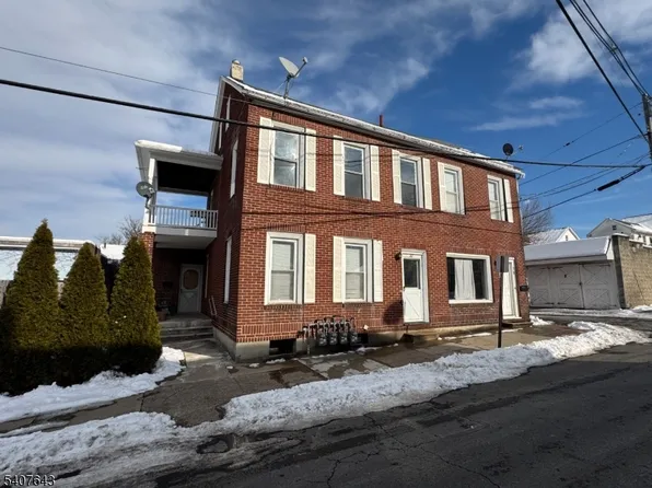 27 Filmore St, Phillipsburg, NJ 08865