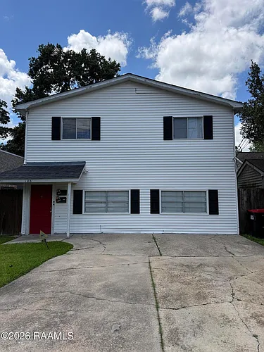 108 Ray Ave Photo 1