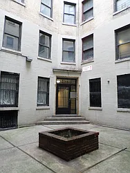 Rented by CoSo Apartments