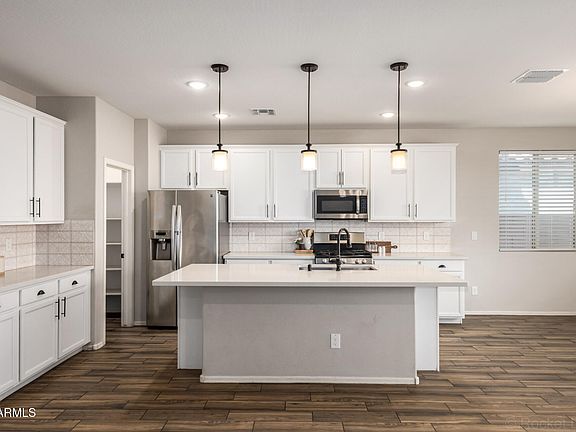 3rd image of 7039 N 84TH Avenue