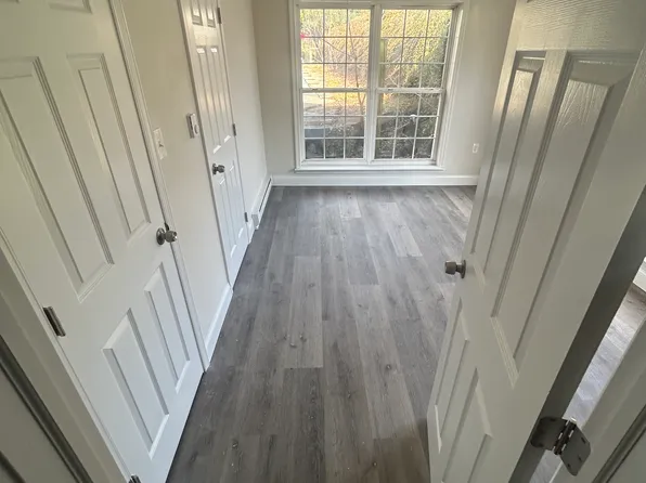 515 Old Manchester Rd, Westminster, MD 21157