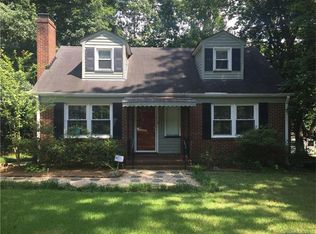 5017 Lochlain Dr, Charlotte, NC 28217