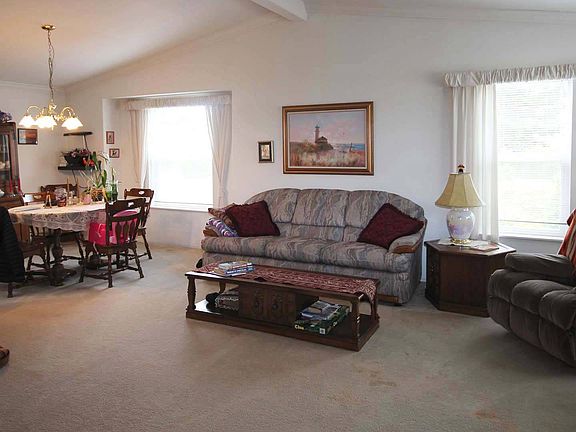 5th image of 538 NE 60th St #86