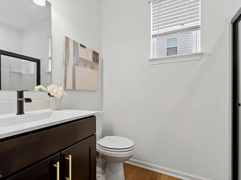 20374 N Pacific Ave — Photo 13