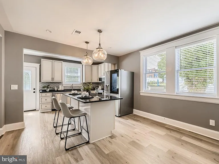 1826 Fairview Ave — Photo 17