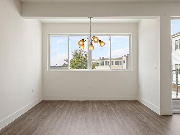 5th image of 604 N Bluff Dr Unit 244