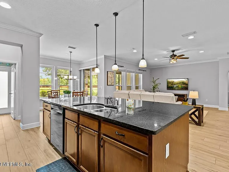 429 Buckhead Ct — Photo 33
