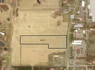 13630 Lake Dr NE, Columbus, MN 55025