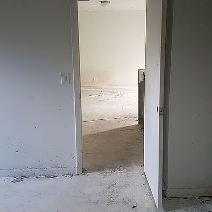 4th image of 18 Crossings Cir APT D