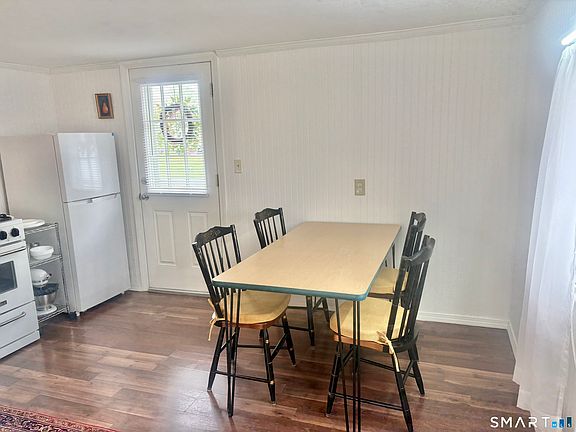 5th image of 20 Robin Road